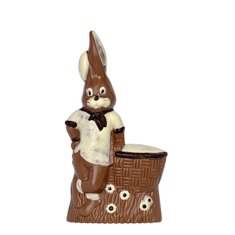Rabbit with basket 