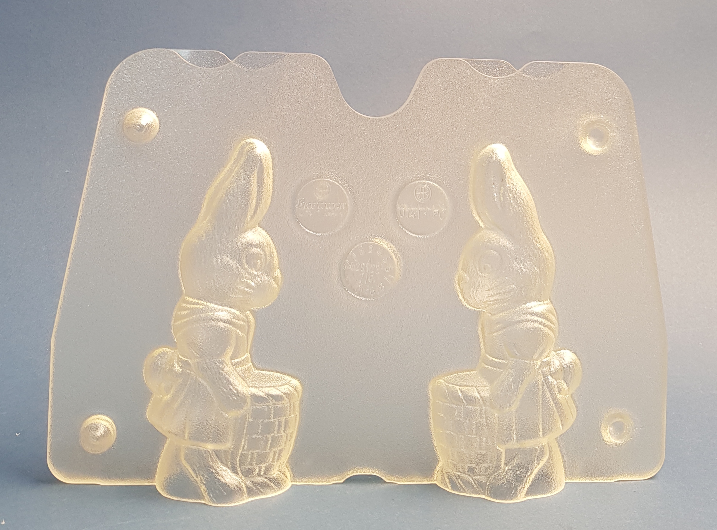 Product image 2 of the product “Female rabbit ”