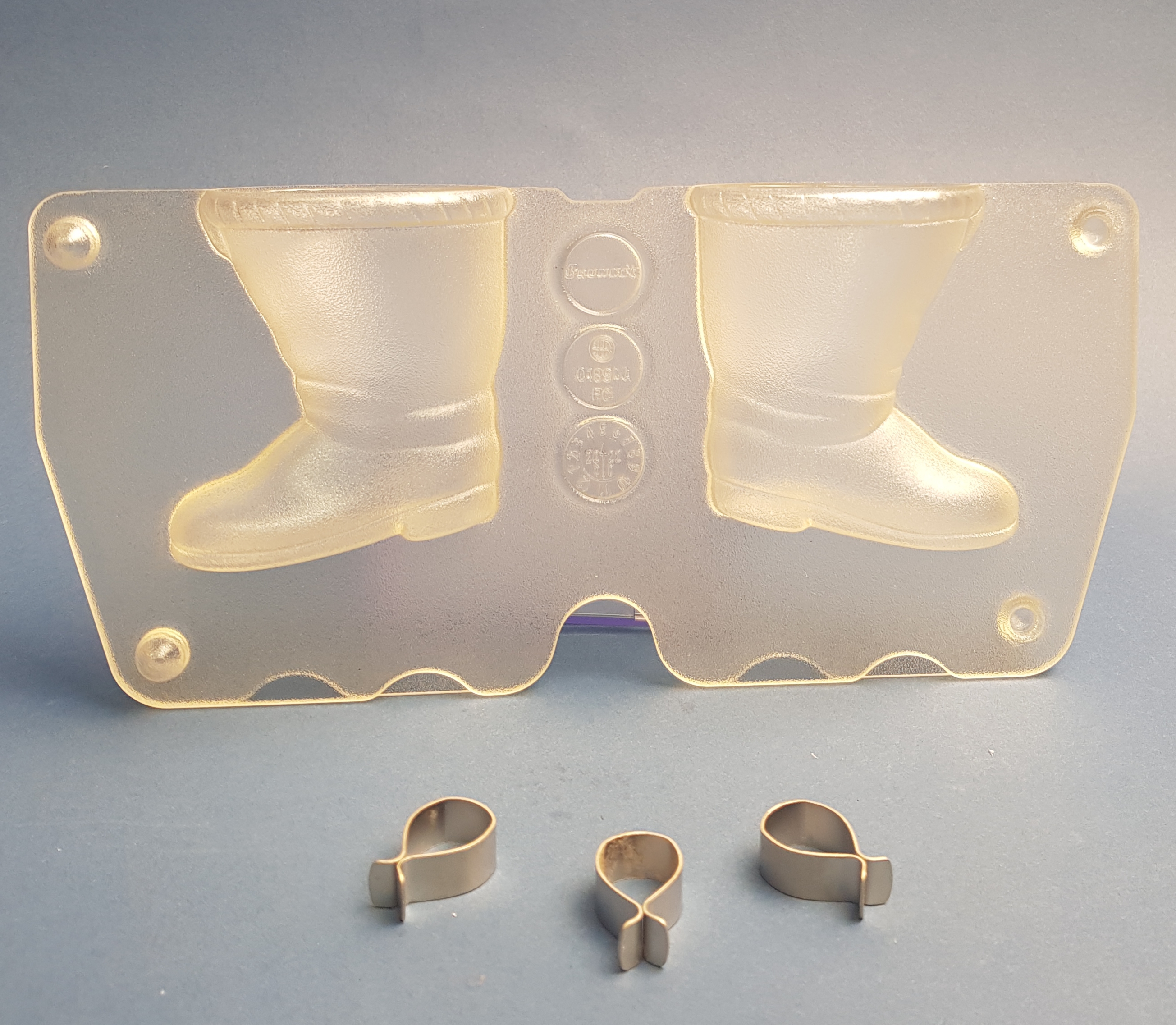 Product image 2 of the product “Boot ”