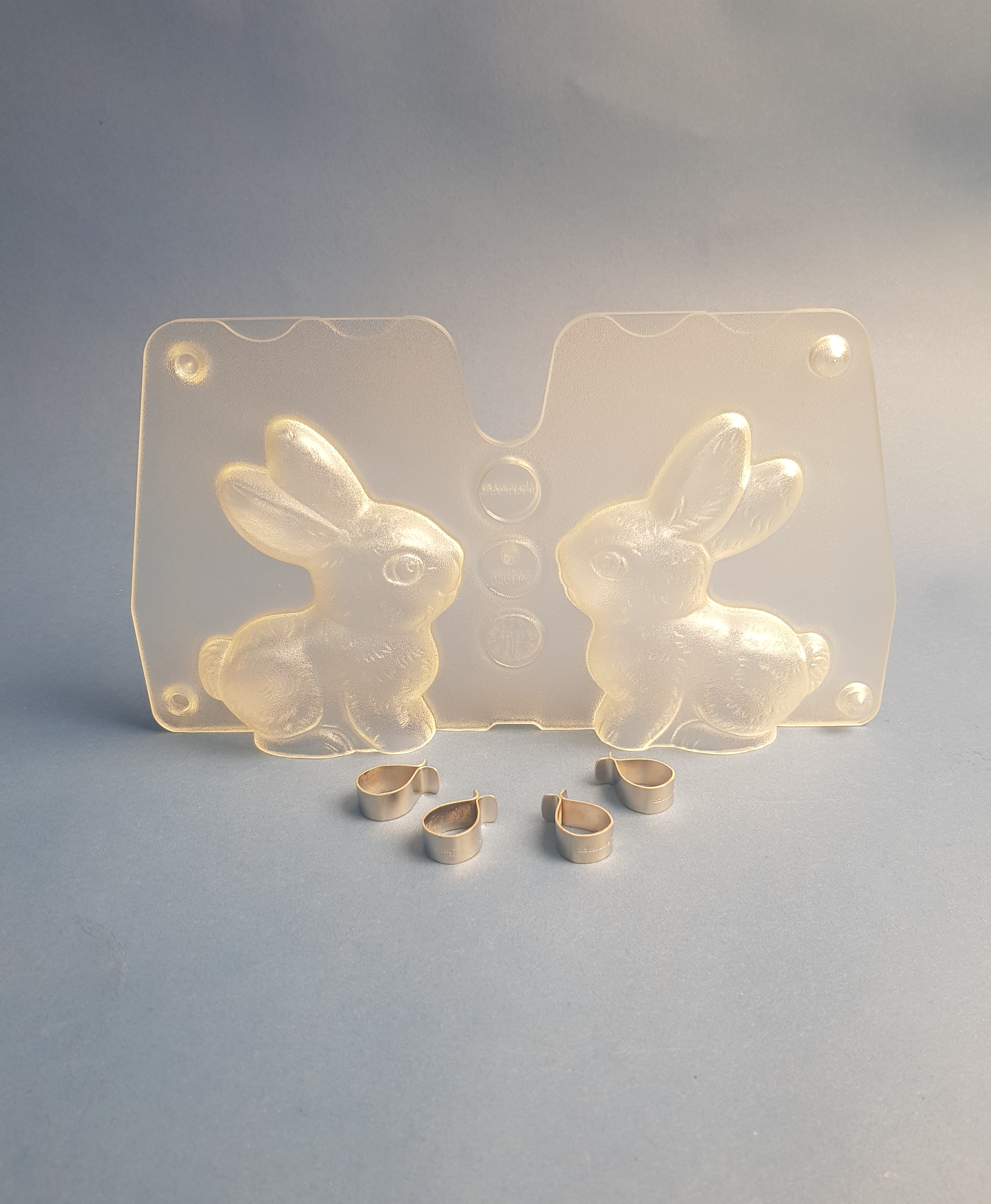 Product image 2 of the product “Sitting rabbit ”
