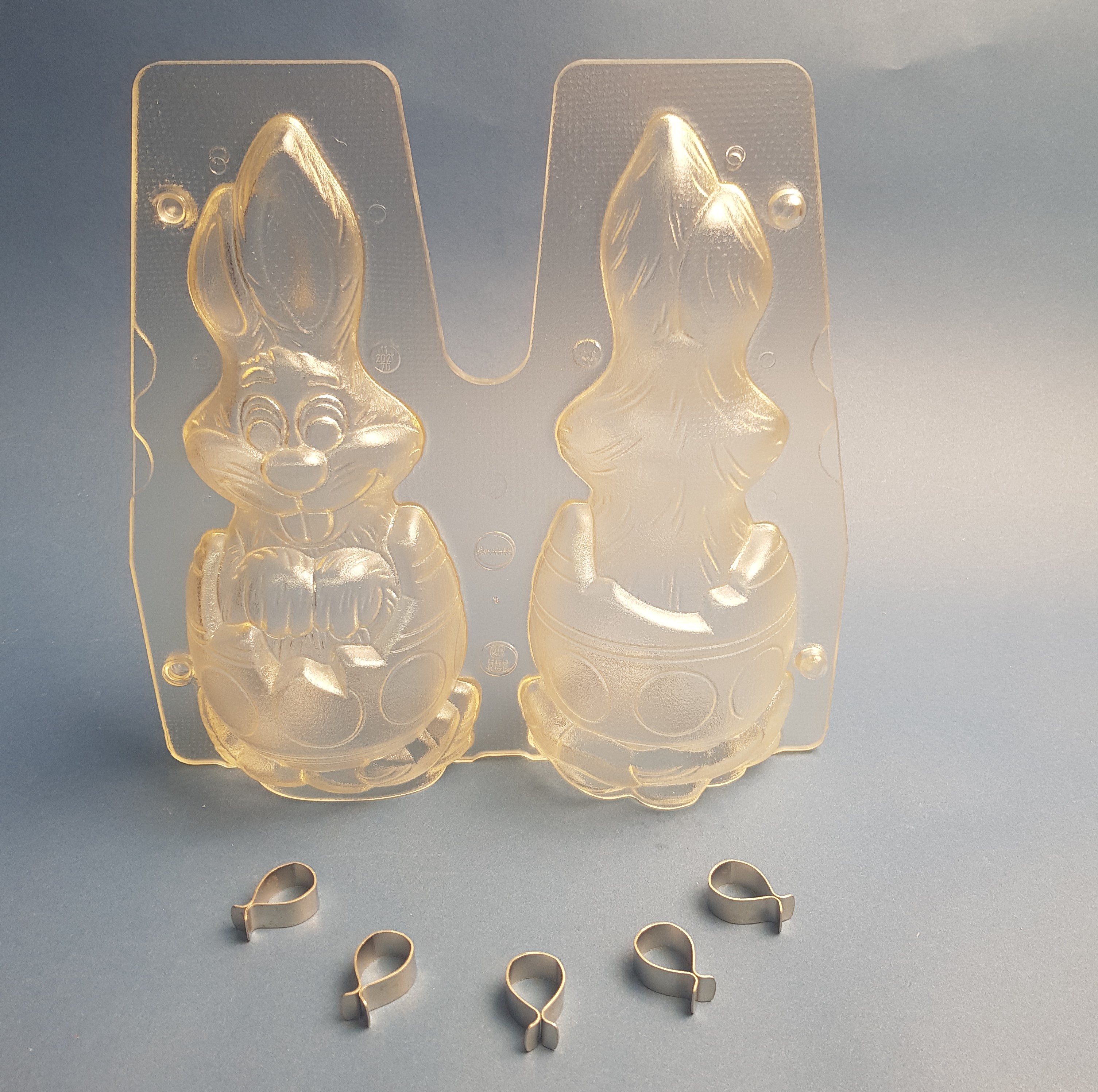 Product image 2 of the product “Rabbit with egg ”