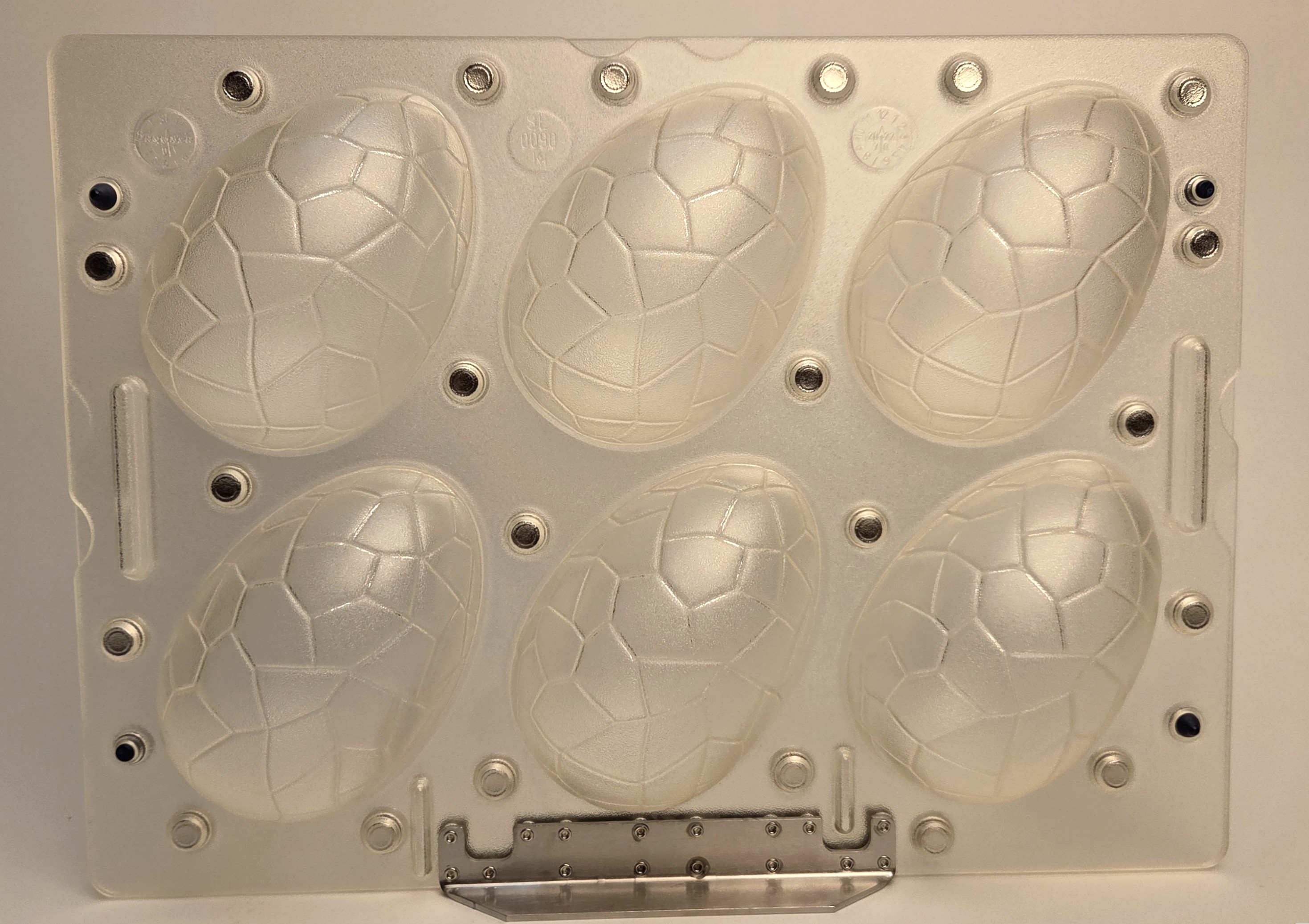 Product image 2 of the product “Egg crocodile style ”