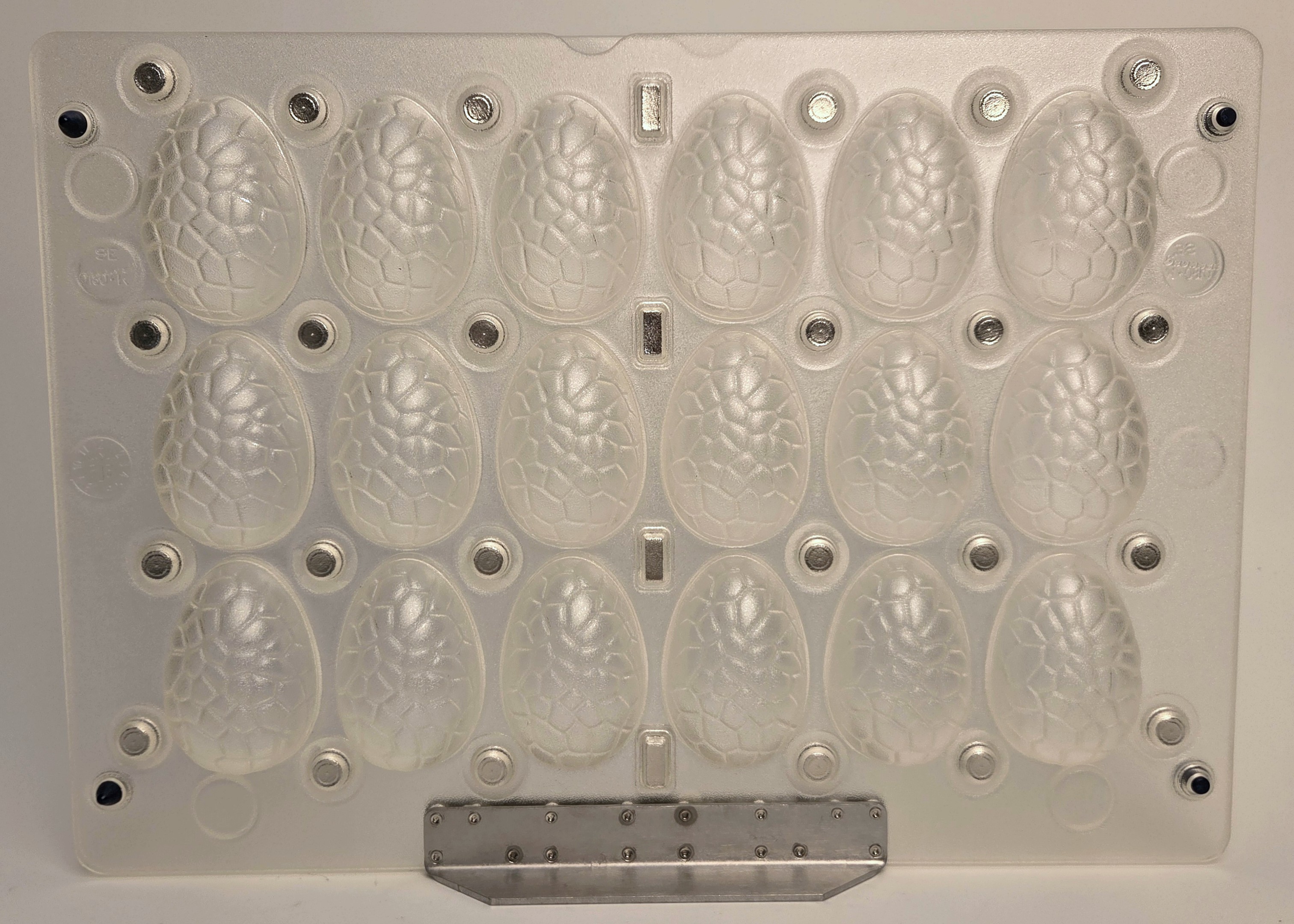 Product image 2 of the product “Egg crocodile style ”