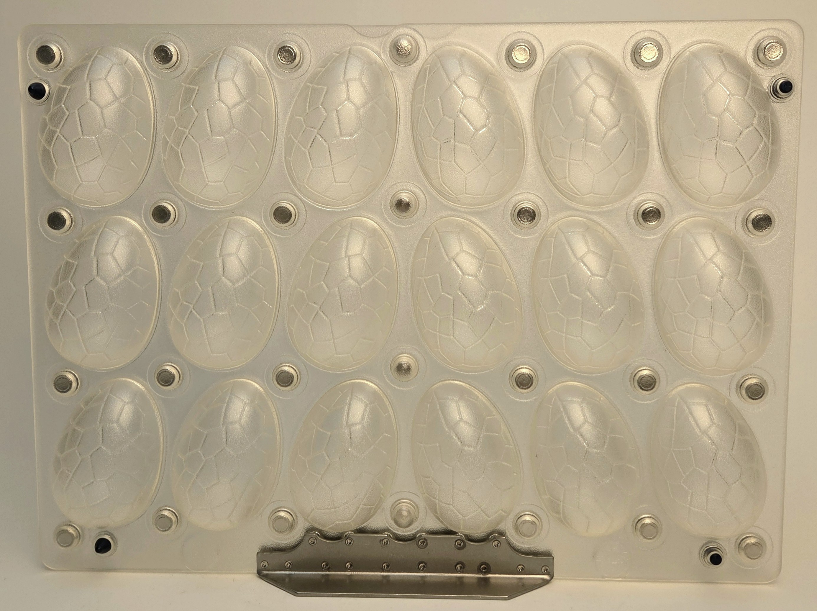 Product image 2 of the product “Egg crocodile style ”