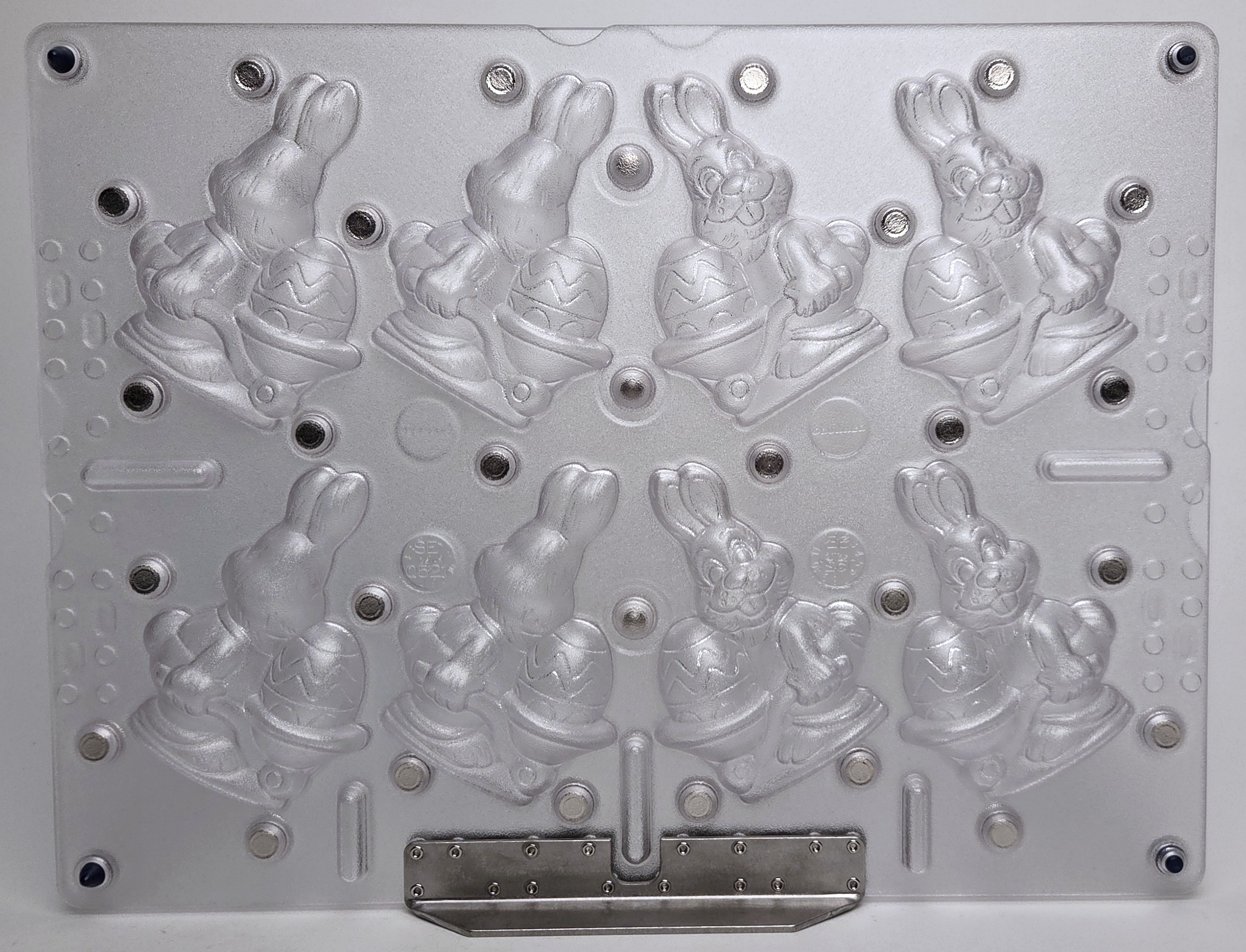Artikelbild 2 des Artikels “Hase mit Schubkarren “
