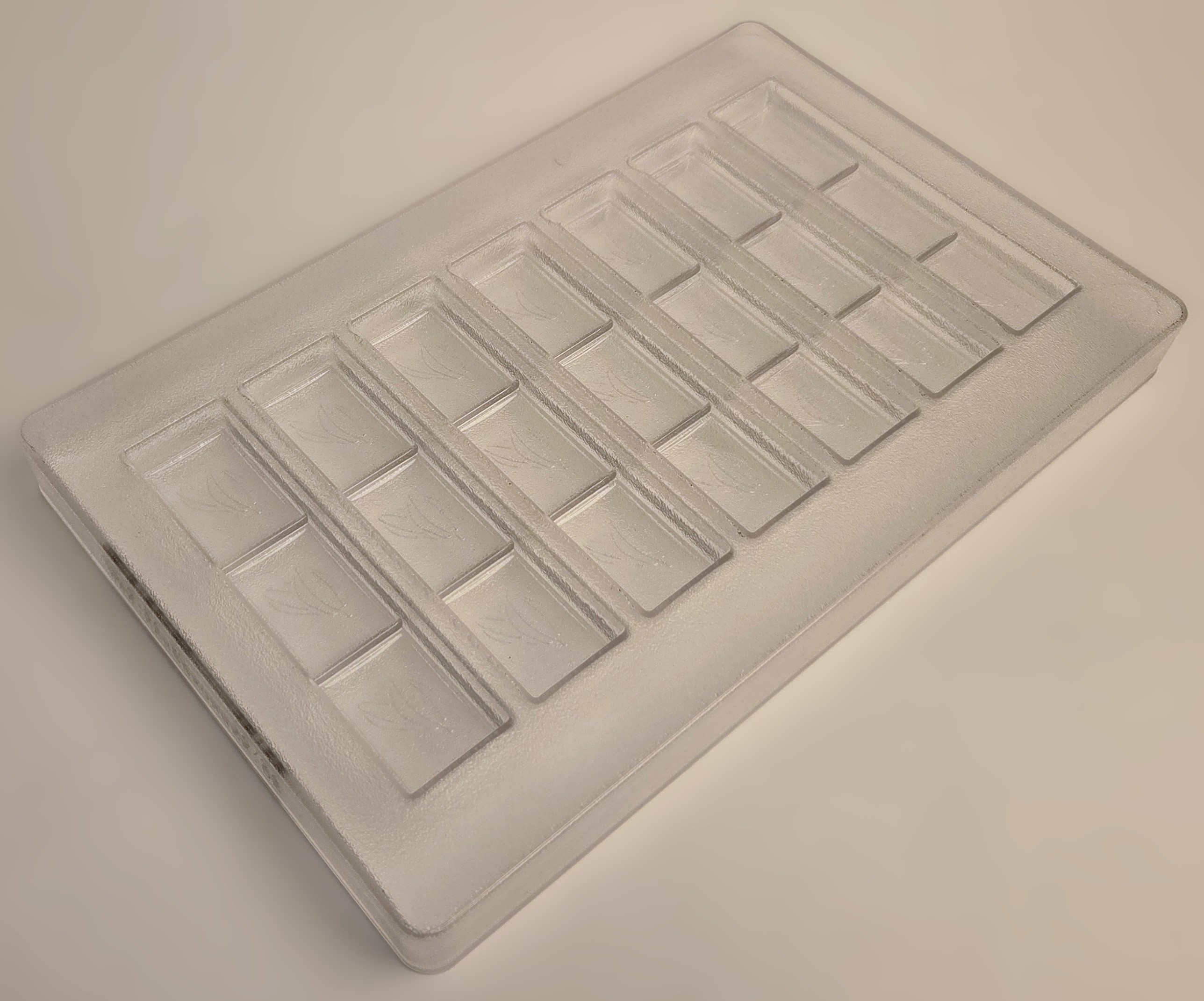 Product image 3 of the product “Bar with cacao pod ”