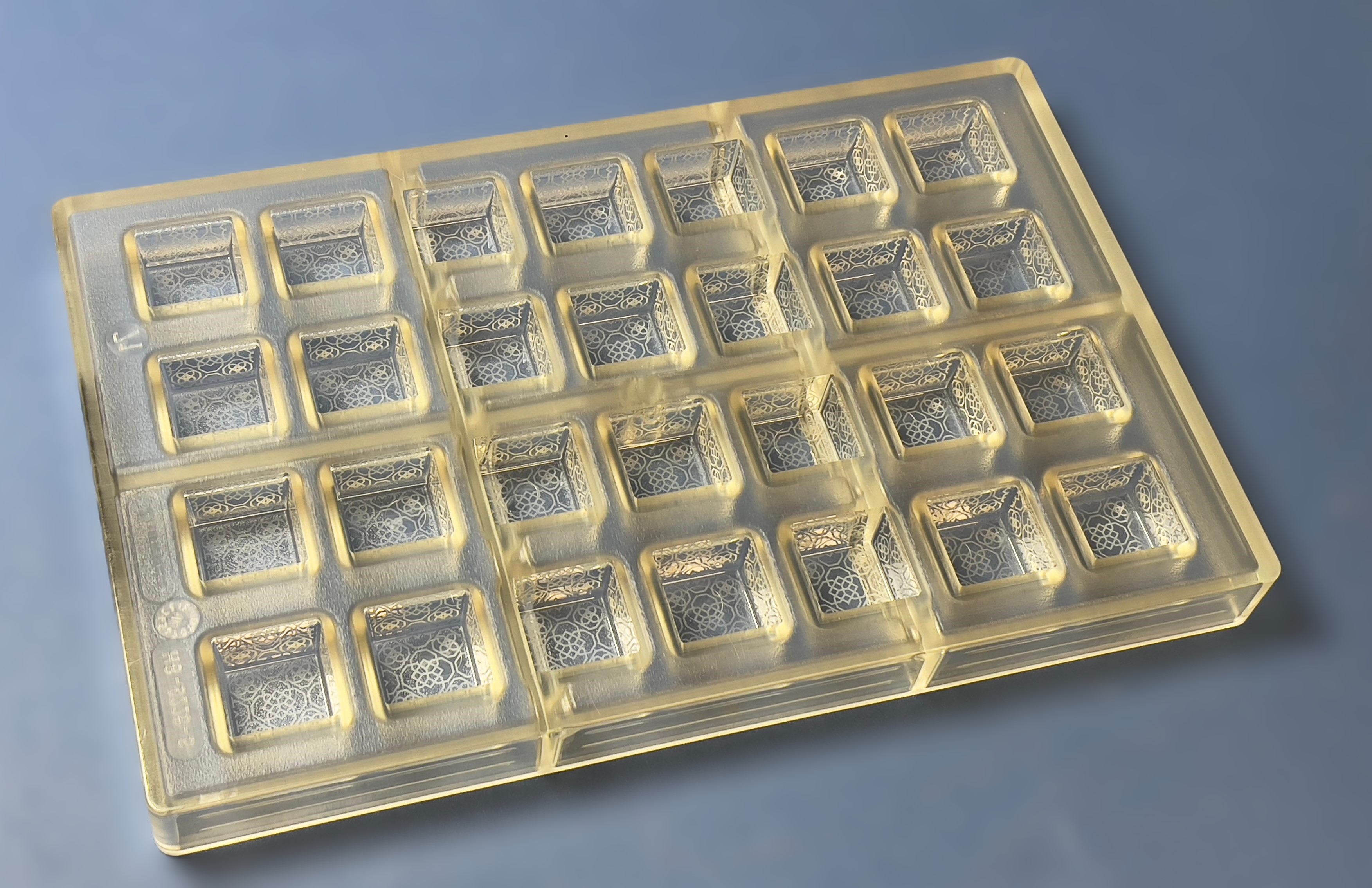 Product image 4 of the product “Square-praline 