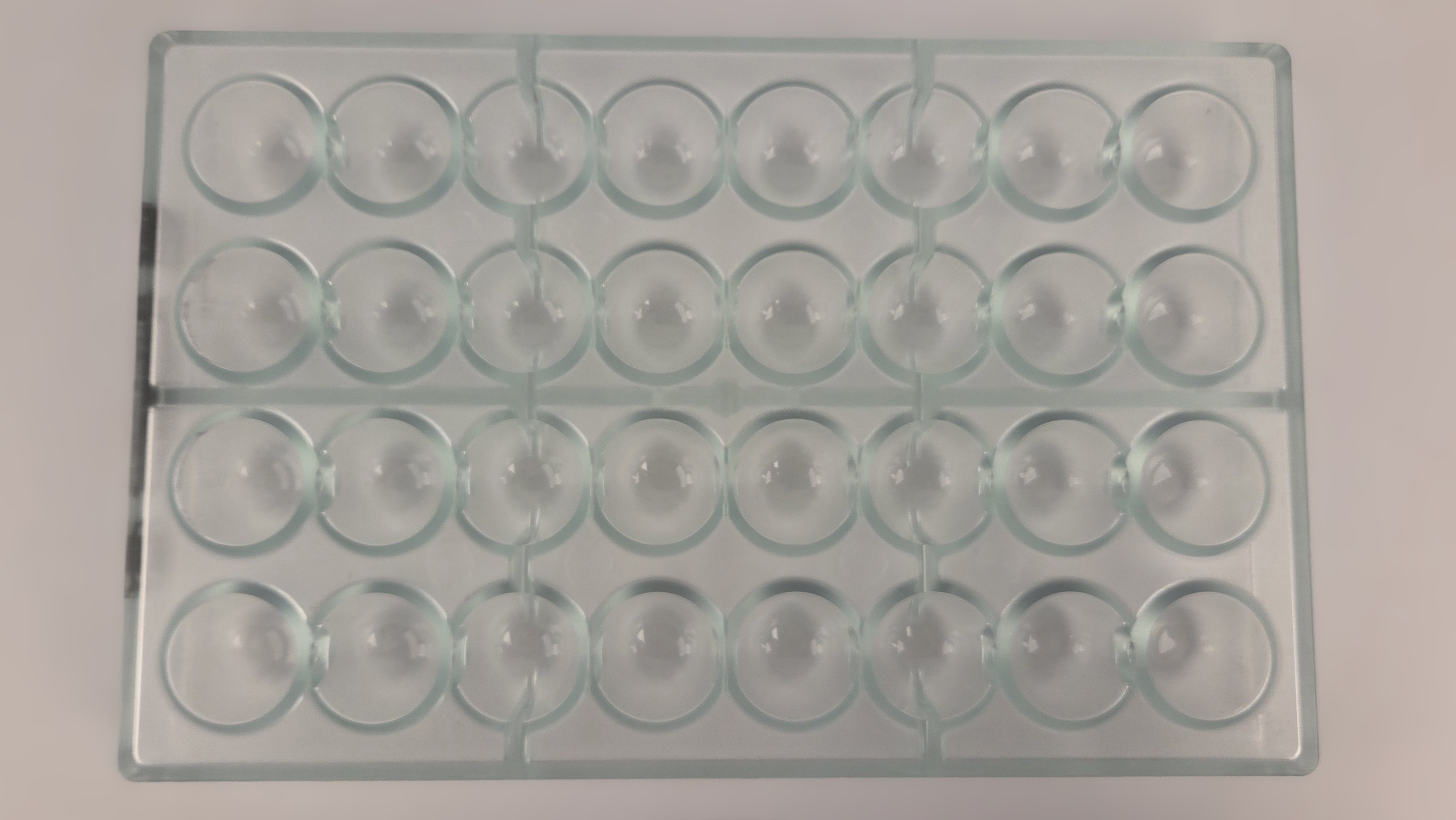 Product image 4 of the product “Dome praline // BPA-free ”